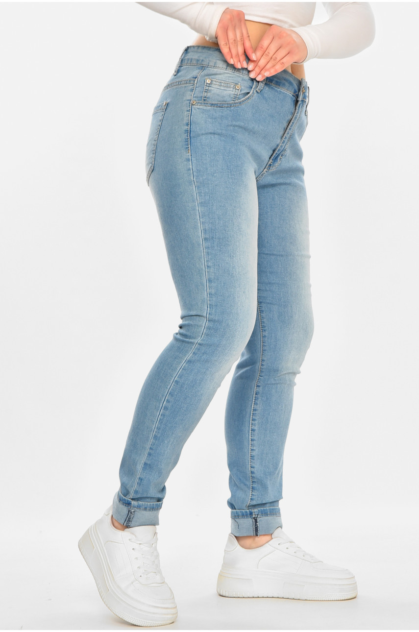 Джинсы женские однотонные голубого цвета 212764