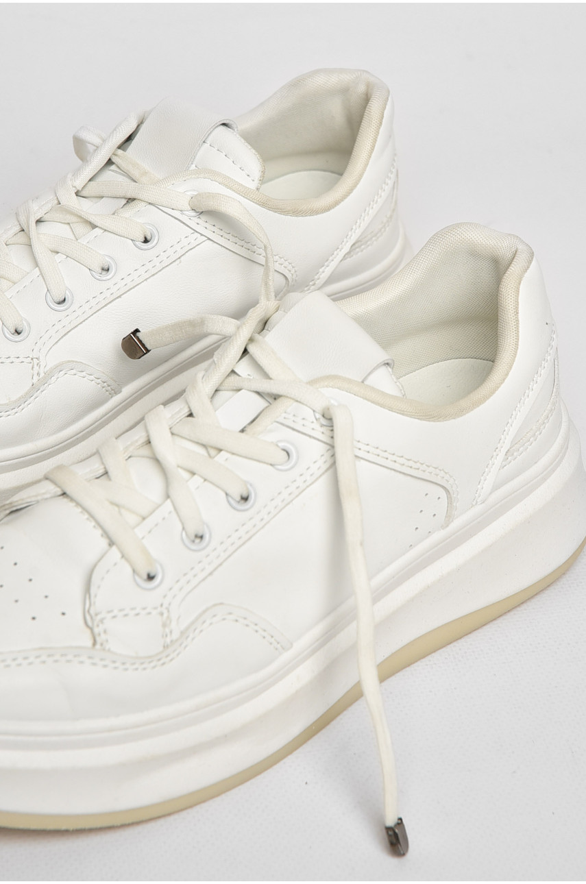 Кросівки жіночі білого кольору Уцінка в1-2 212783