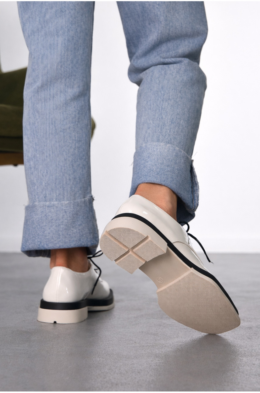 Лоферы женские светло-бежевого цвета TD212-56 212978