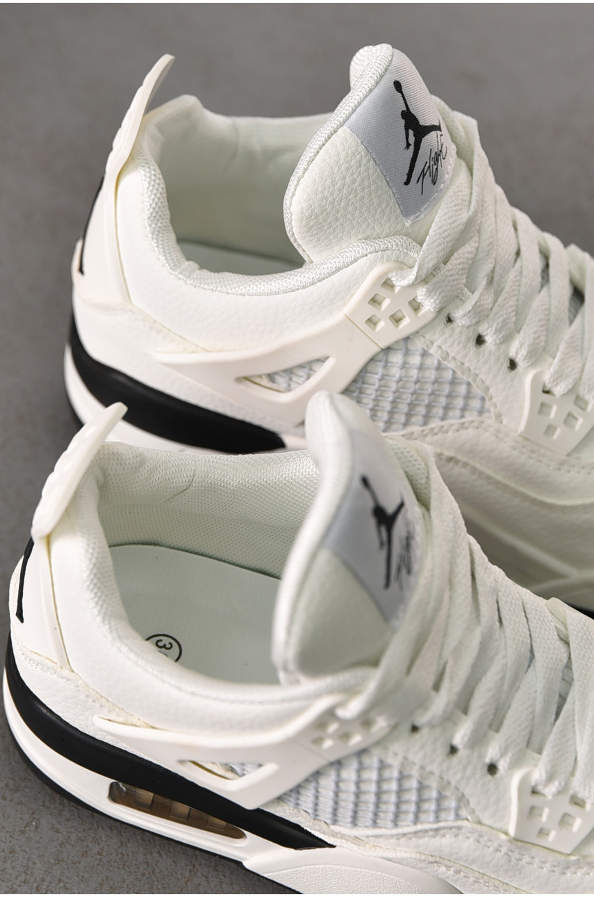 Кросівки жіночі білого кольору з чорною вставкою 192-3 212985