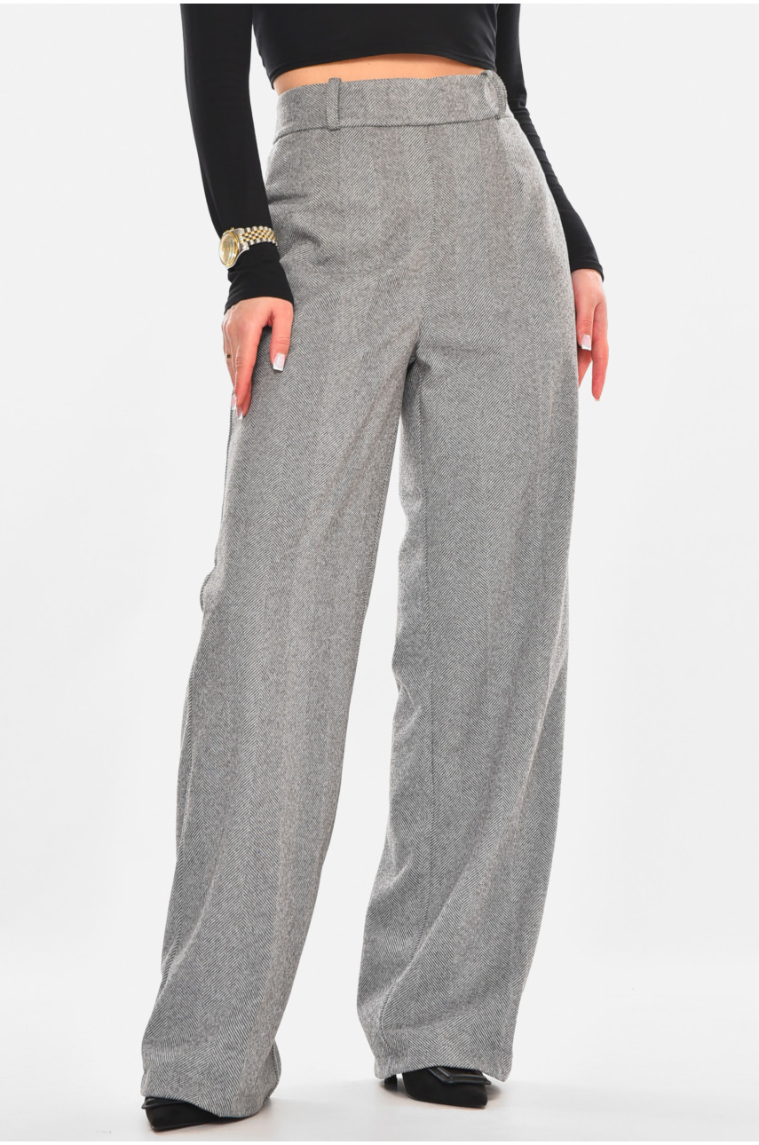 Штани жіночі темно-сірого кольору з принтом 2306 213170