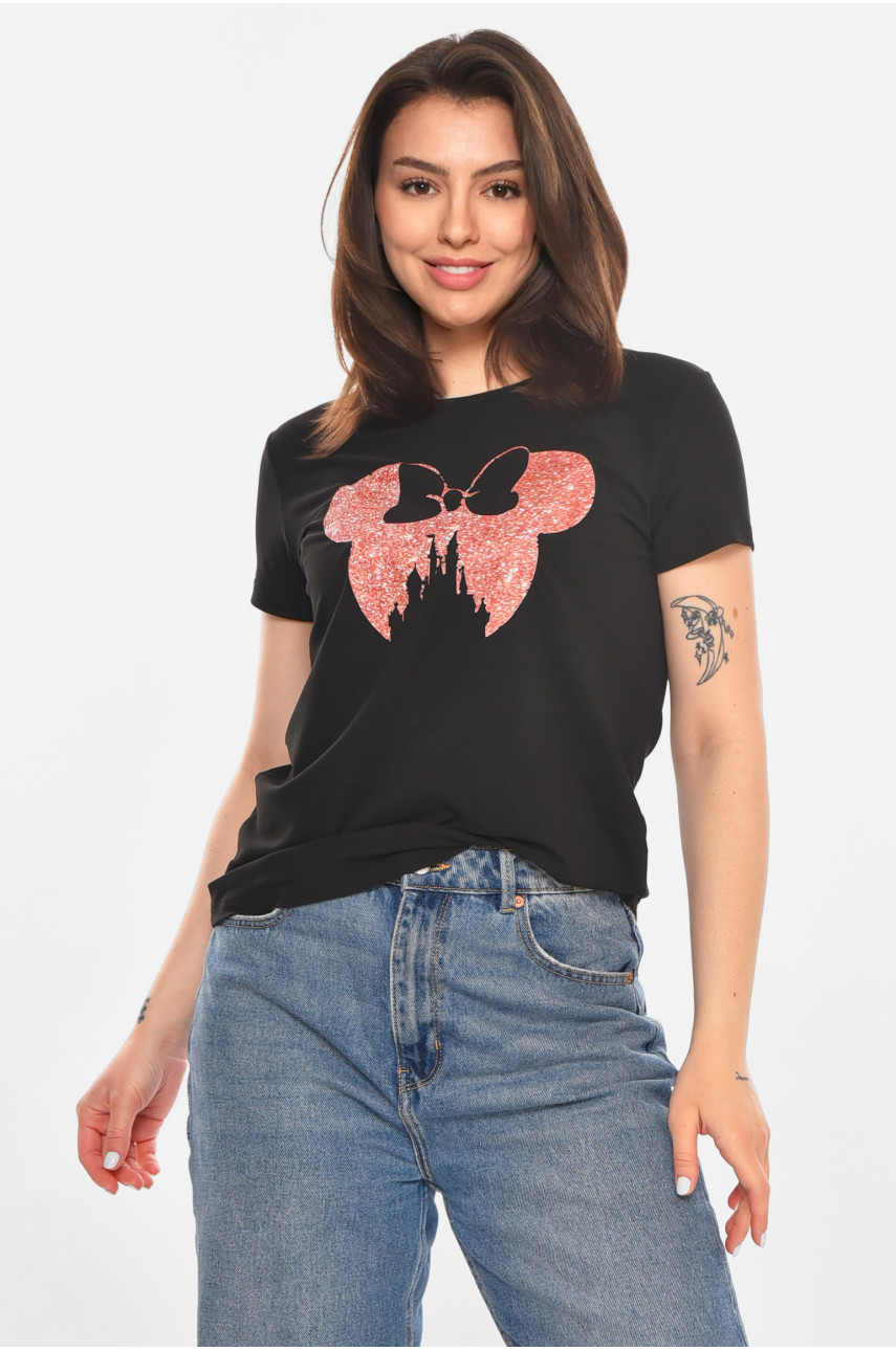 Футболка жіноча чорного кольору з принтом 213441
