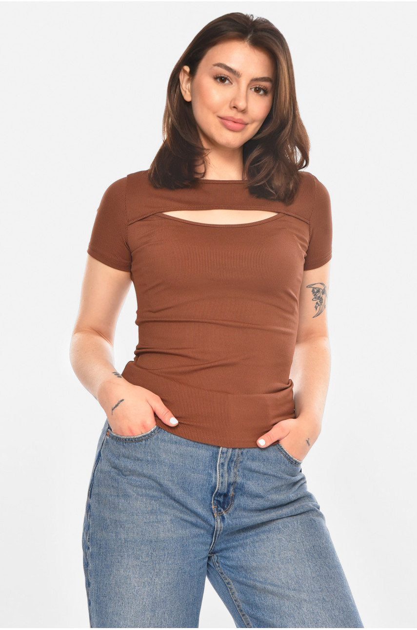 Футболка жіноча однотонна темно-коричневого кольору 213478