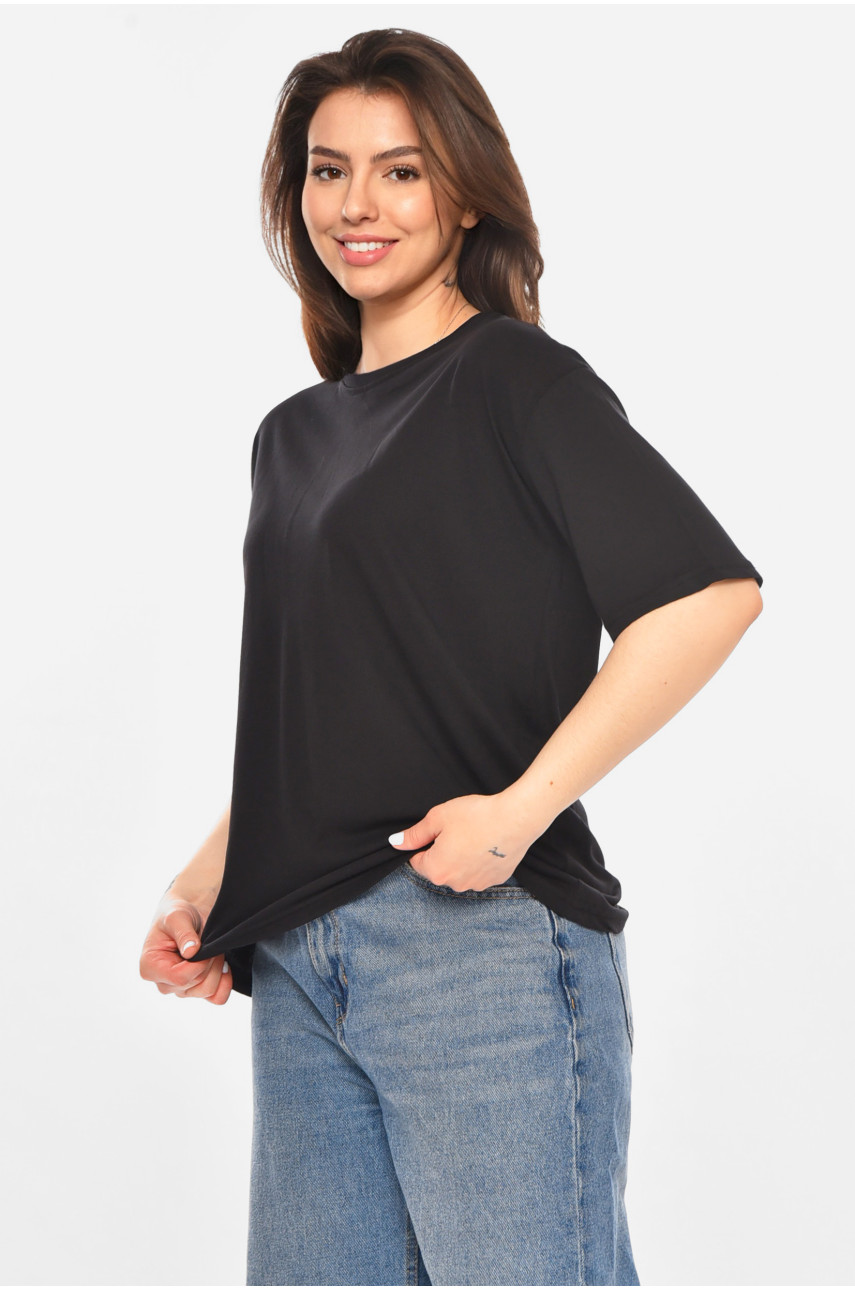 Футболка жіноча однотонна чорного кольору 213488