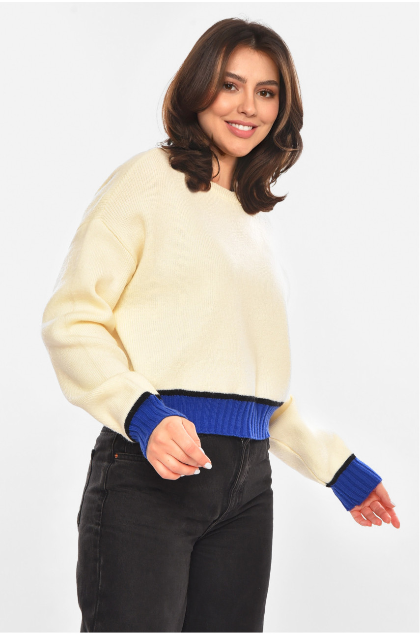 Светр жіночий в'язаний молочного кольору 213670