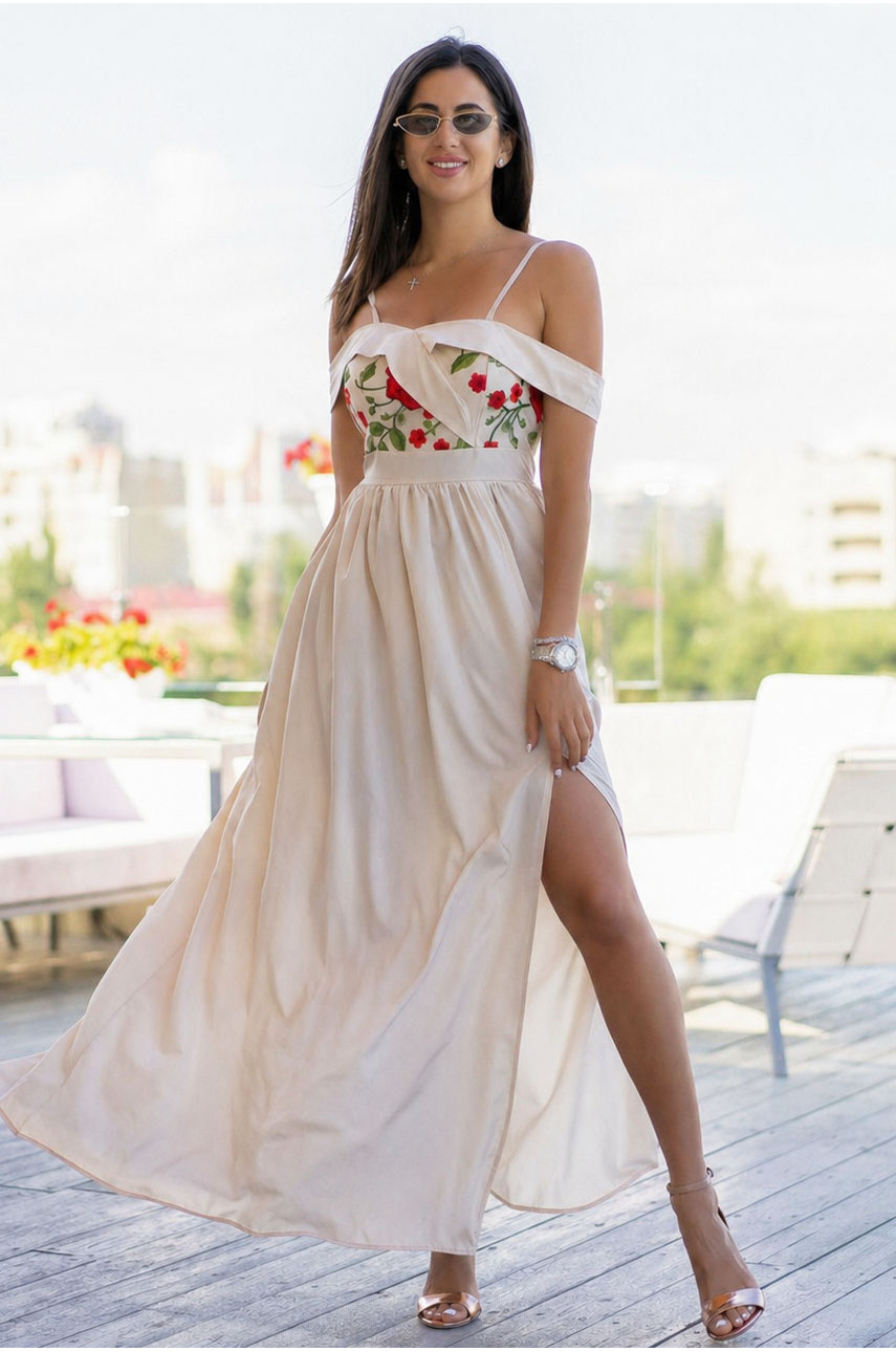 Платье женское бежевого цвета 5330 213718