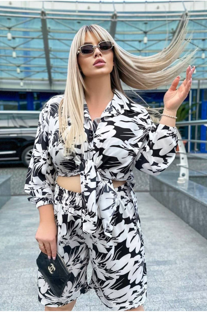 Костюм жіночий чорно-білого кольору 2412 214218