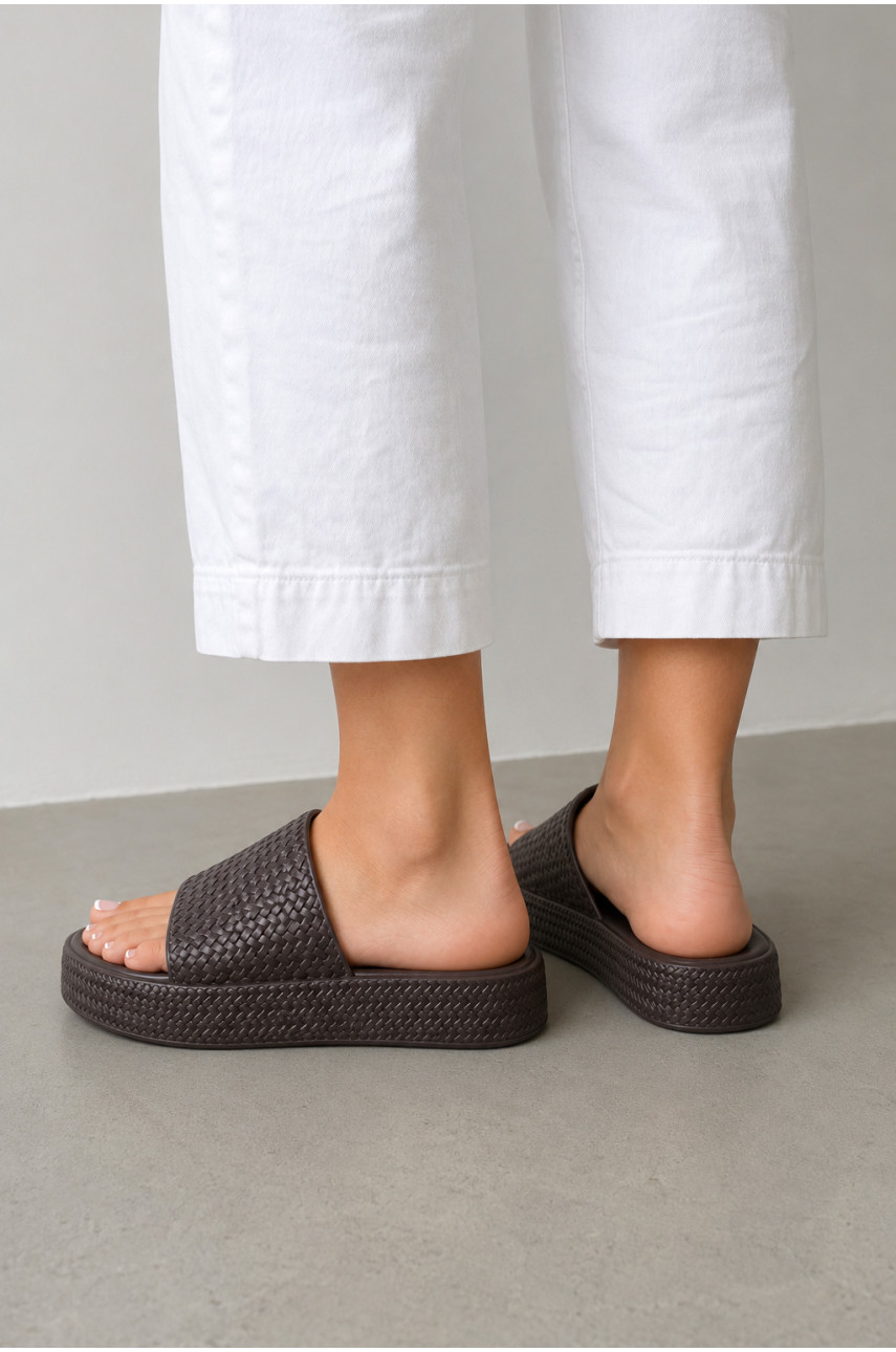 Шльопанці піна жіночі шоколадного кольору DS-78 215652